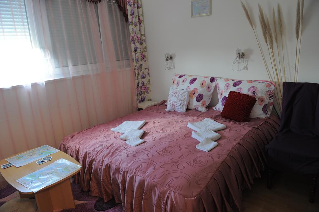 Apartment Daca Stan Belgrade Extérieur photo